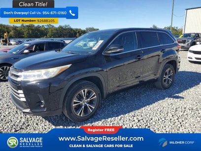 Used 2018 Toyota Highlander LE