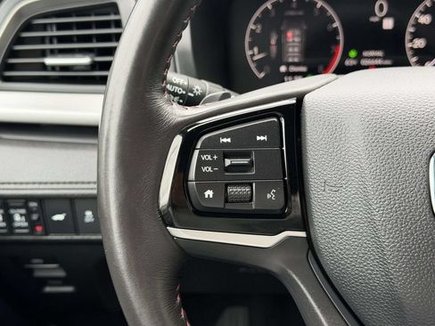 Used 2025 Honda Odyssey Sport-L image 9