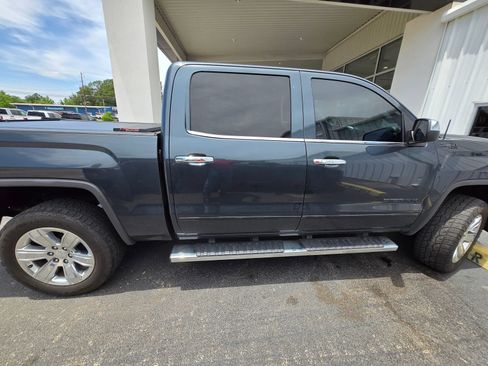 Used 2017 GMC Sierra 1500 SLT AWD/4WD image 5