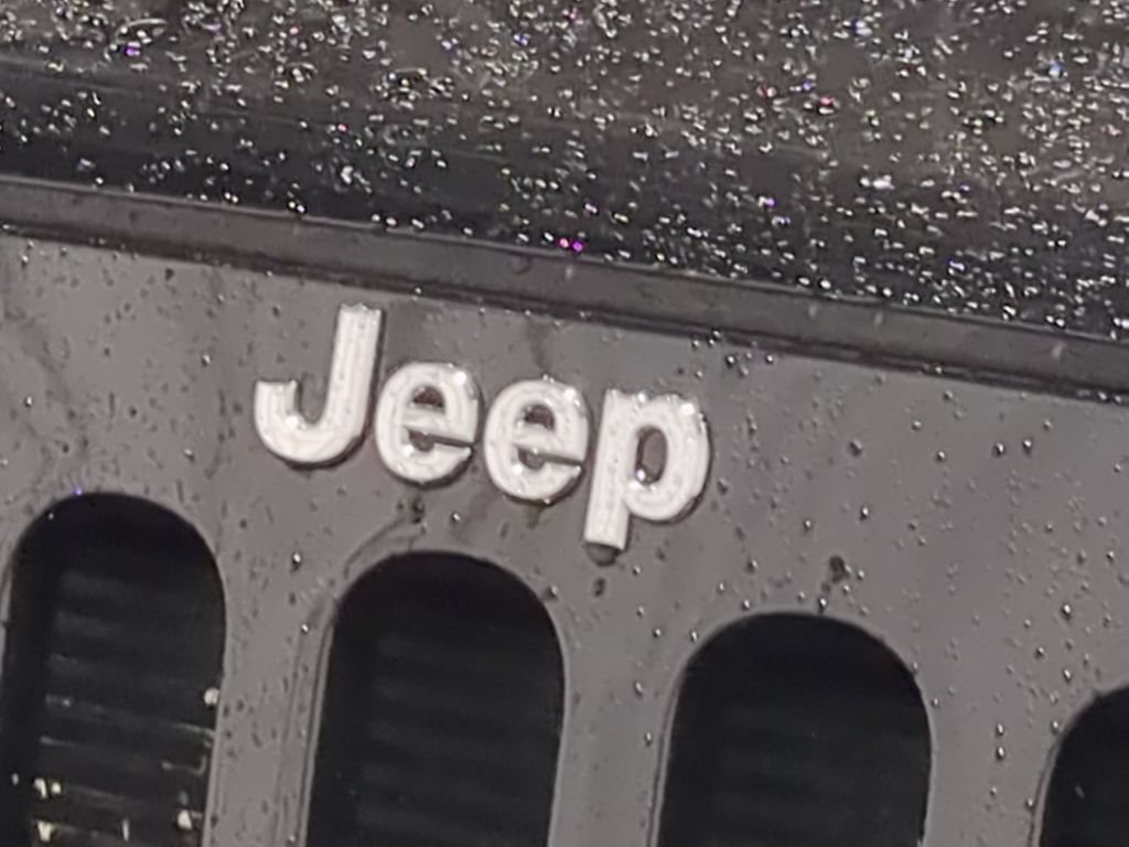 Used 2012 Jeep Wrangler Unlimited Sahara AWD/4WD image 15