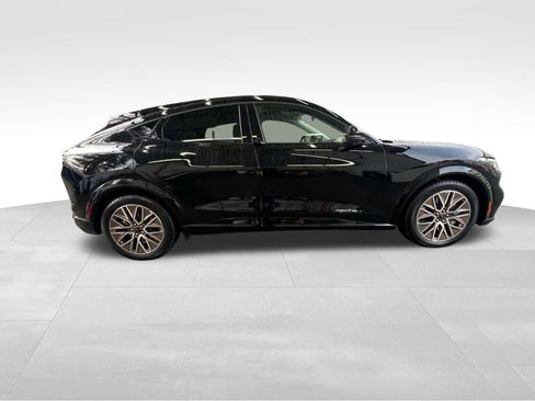 Used 2024 Ford Mustang Mach-E Premium image 5