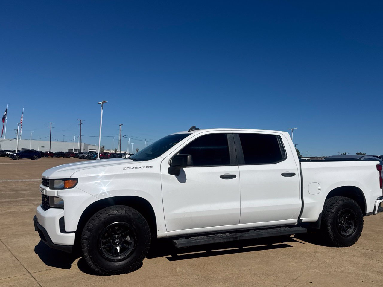 Used 2021 Chevrolet Silverado 1500 Custom RWD image 12