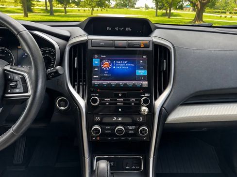 Used 2022 Subaru Ascent Premium w/ Convenience Package AWD/4WD image 9