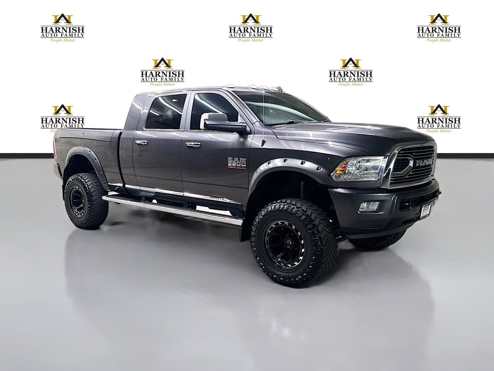 Used 2018 RAM 3500 Limited AWD/4WD image 3
