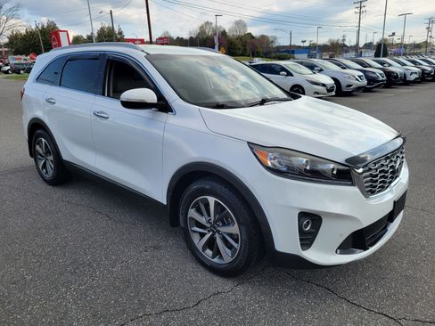 Used 2019 Kia Sorento EX w/ EX Premium Package image 3