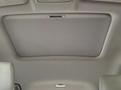 Used 2017 Honda Accord EX-L image 22