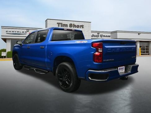 Used 2022 Chevrolet Silverado 1500 Custom AWD/4WD image 3