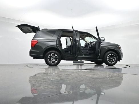 Used 2023 Ford Expedition XL image 49
