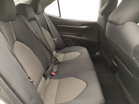 Used 2021 Toyota Camry LE FWD image 19