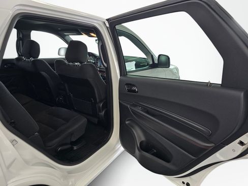 Used 2025 Dodge Durango GT AWD/4WD image 40