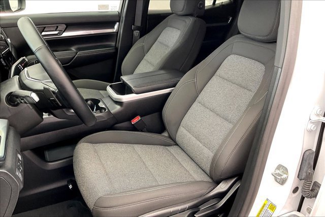 Used 2026 GMC Terrain Elevation AWD/4WD image 17