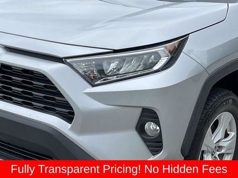 Used 2021 Toyota RAV4 XLE AWD/4WD image 10