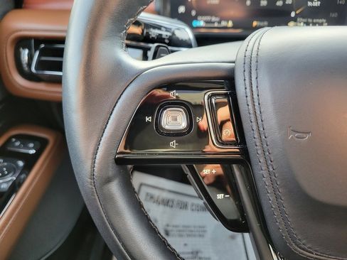 Certified 2024 Lincoln Aviator Reserve w/ Elements Package Plus image 33