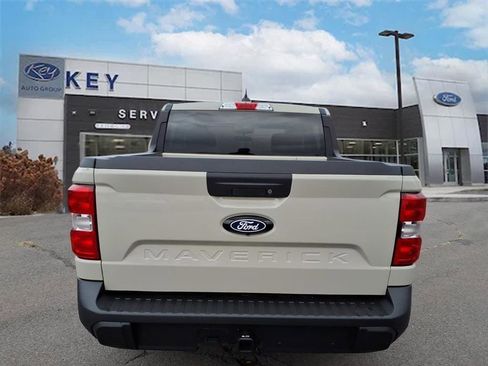 New 2025 Ford Maverick XLT w/ Equipment Group 302A image 4