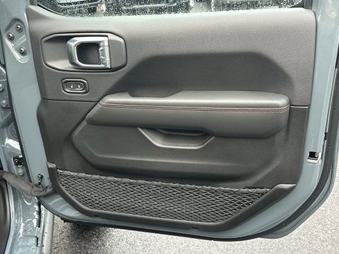 New 2026 Jeep Wrangler Unlimited Rubicon image 15