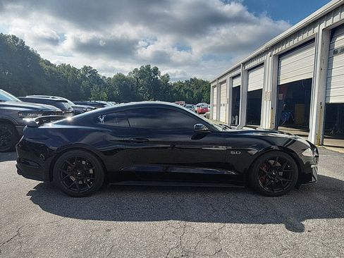 Used 2022 Ford Mustang GT Premium w/ Equipment Group 401A RWD image 6