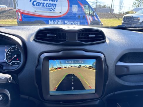 Used 2021 Jeep Renegade Trailhawk w/ Sun & Sound Group image 29