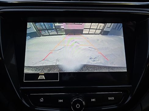 Used 2023 Chevrolet TrailBlazer RS w/ Sun and Liftgate Package image 27