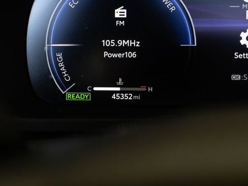 Used 2023 Toyota Crown w/ Advanced Technology Package AWD/4WD image 28