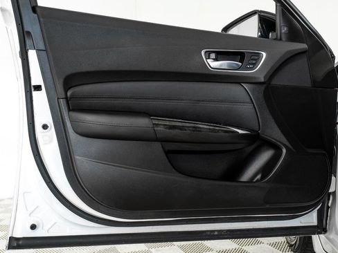 Used 2019 Acura TLX w/ Technology Package FWD image 43