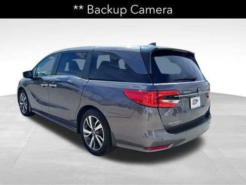 Used 2022 Honda Odyssey Touring image 3