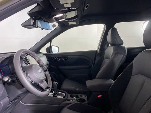 Used 2025 Subaru Forester Touring image 15