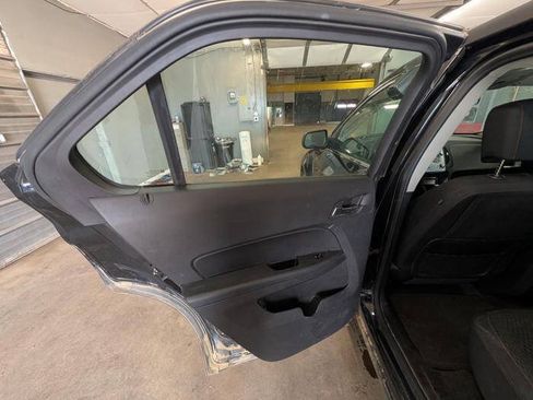 Used 2015 Chevrolet Equinox LS FWD image 21