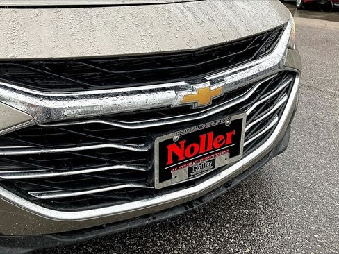 Used 2025 Chevrolet Malibu LT image 27