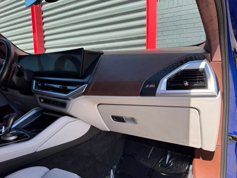 Used 2023 BMW XM AWD/4WD image 34