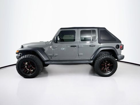 Used 2018 Jeep Wrangler Unlimited Sport S AWD/4WD image 7