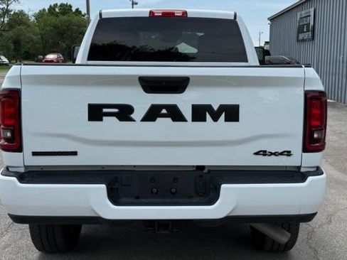 Used 2025 RAM 2500 Big Horn AWD/4WD image 5