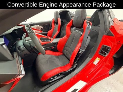 Used 2025 Chevrolet Corvette Z06 RWD image 10