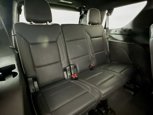 Used 2021 Chevrolet Tahoe Premier w/ Premium Package AWD/4WD image 29