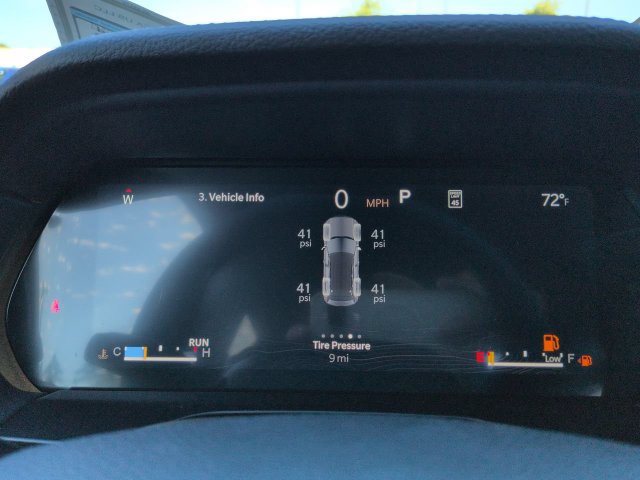New 2027 Jeep Grand Cherokee Altitude RWD image 30