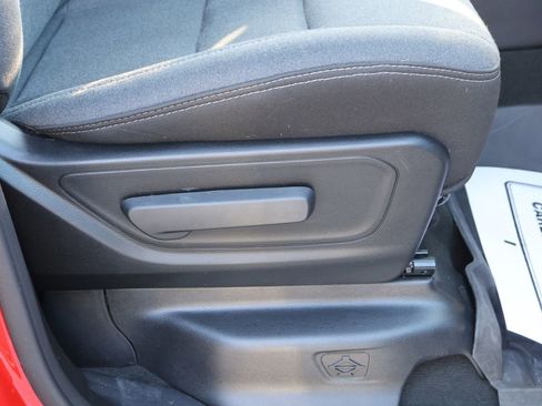 Used 2024 RAM 1500 Big Horn AWD/4WD image 10