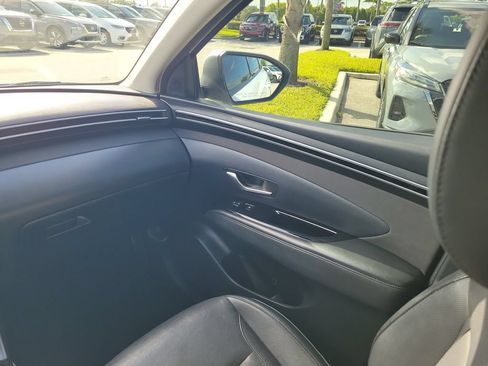 Used 2023 Hyundai Tucson Limited AWD/4WD image 14