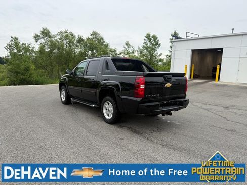 Used 2012 Chevrolet Avalanche LT w/ Suspension Package, Off-Road AWD/4WD image 4