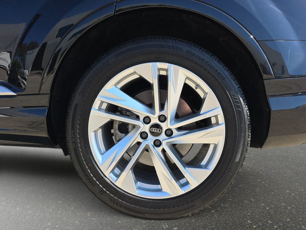 Certified 2023 Audi Q7 3.0T Prestige AWD/4WD image 34
