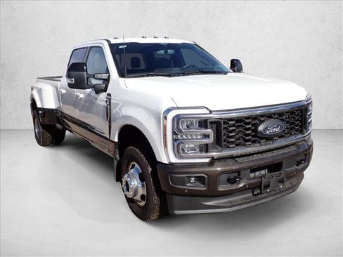 Certified 2024 Ford F350 King Ranch image 4