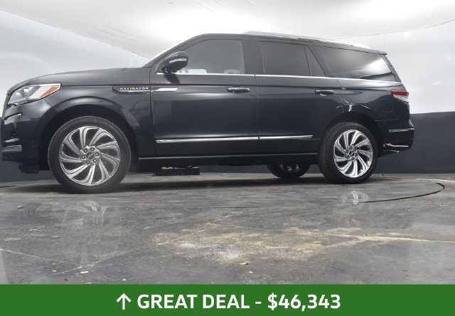 Used 2023 Lincoln Navigator Reserve AWD/4WD image 43