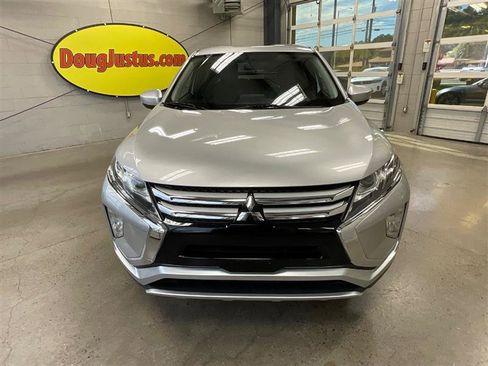 Used 2018 Mitsubishi Eclipse Cross SE image 8