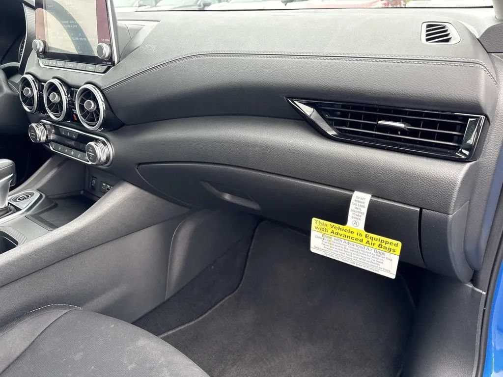Used 2025 Nissan Sentra SV w/ All-Weather Package FWD image 24