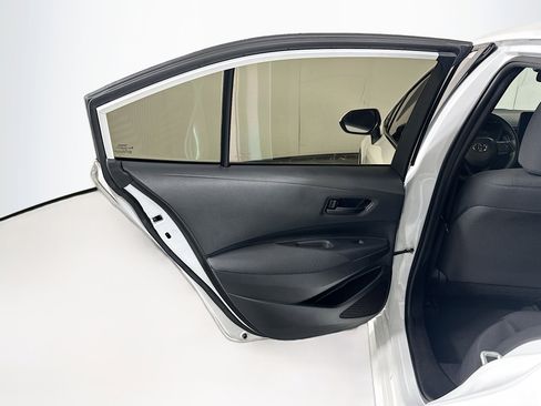 Used 2023 Toyota Corolla LE image 25