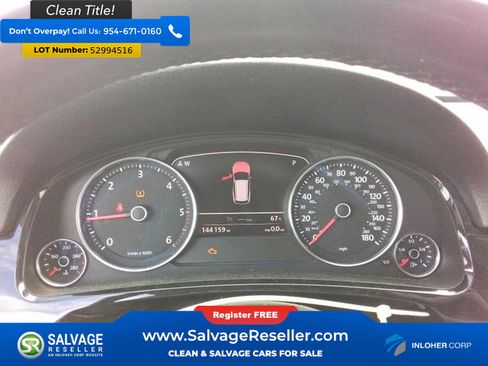 Used 2014 Volkswagen Touareg Sport AWD/4WD image 12