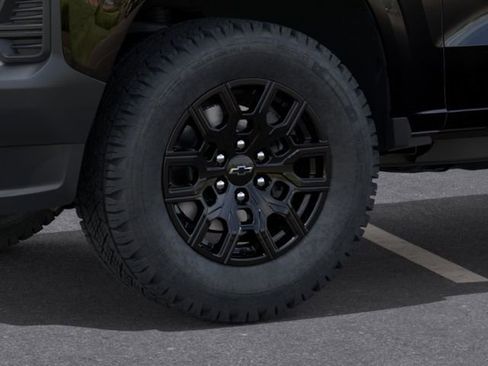 New 2026 Chevrolet Colorado W/T w/ WT Custom Package RWD image 9