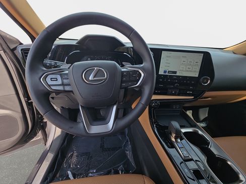 Used 2024 Lexus NX 250 FWD w/ Cold Area Package image 17
