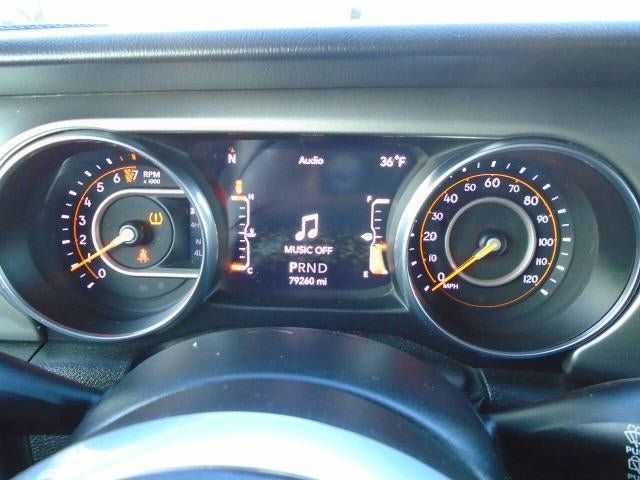 Used 2019 Jeep Wrangler Unlimited Sahara AWD/4WD image 7