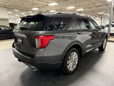 Used 2020 Ford Explorer Limited w/ Equipment Group 310A AWD/4WD image 4