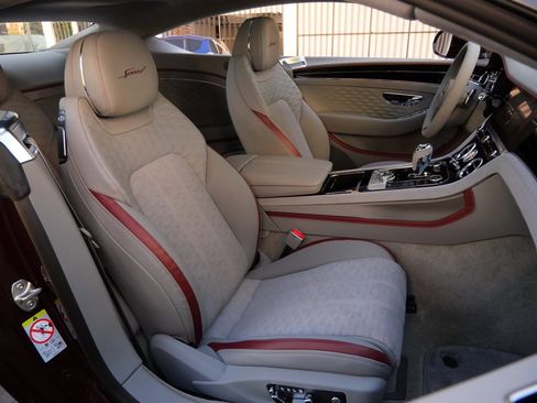 New 2025 Bentley Continental GT Speed image 24