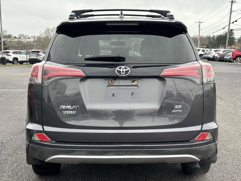 Certified 2016 Toyota RAV4 SE image 4